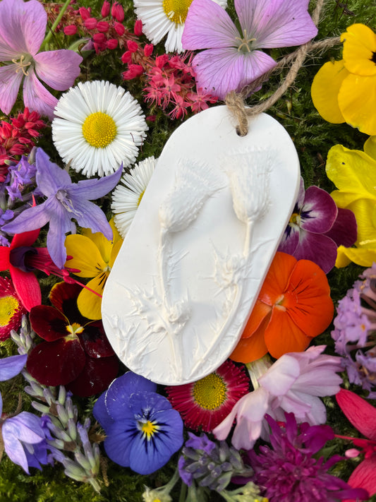 Thistle Botanical Cast Fragrance Diffuser Small