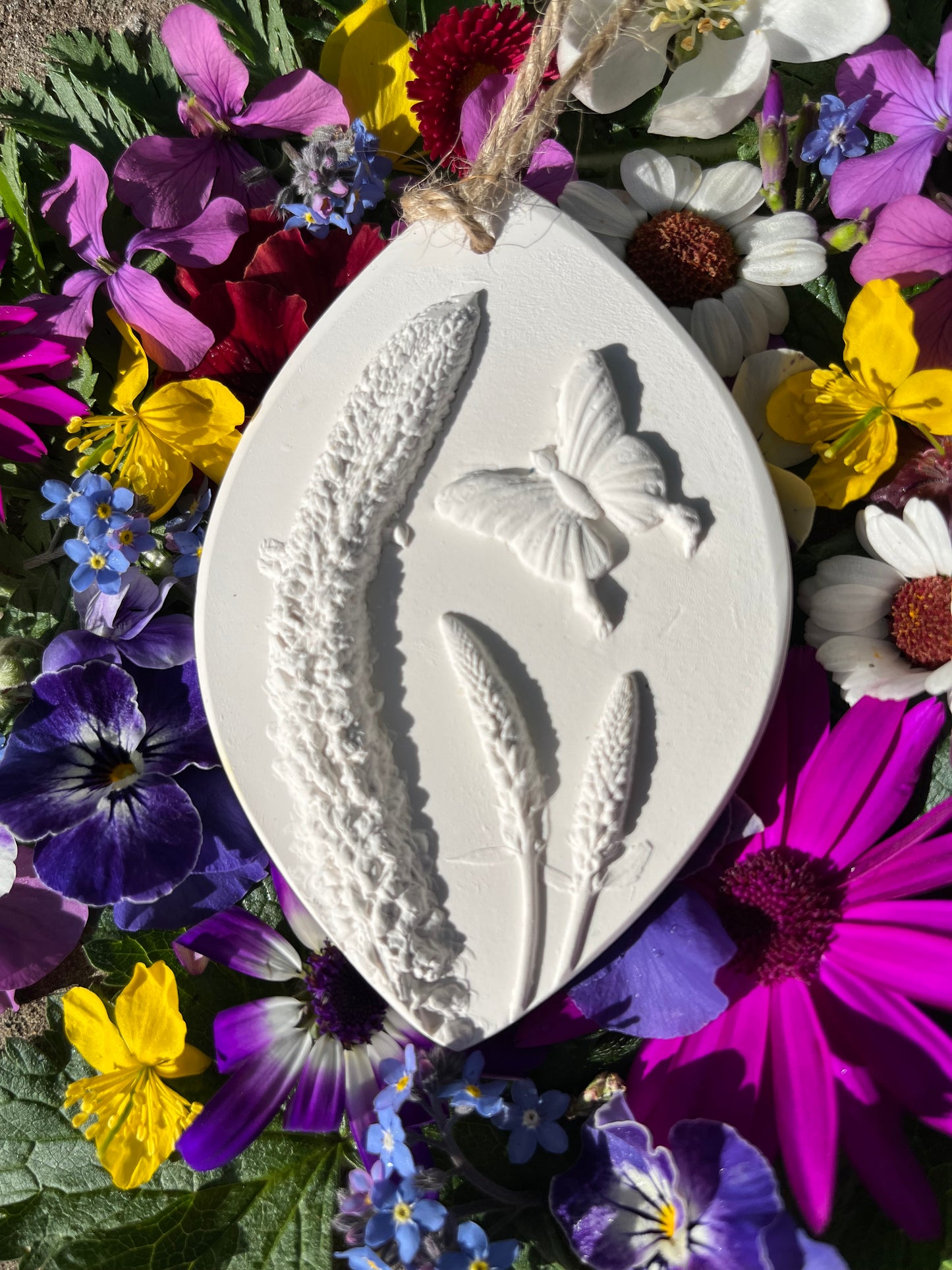 Butterfly & Veronica Botanical Cast Fragrance Diffuser Large