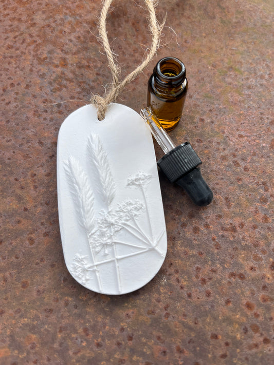 Meadow Botanical Cast Fragrance Diffuser Small