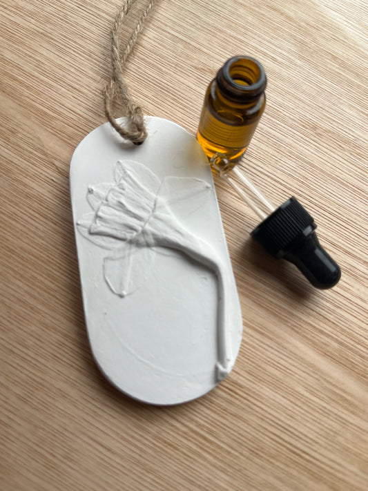 Daffodil Botanical Cast Fragrance Diffuser Small