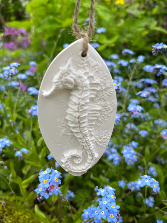Seahorse Botanical Cast Fragrance Diffuser Small