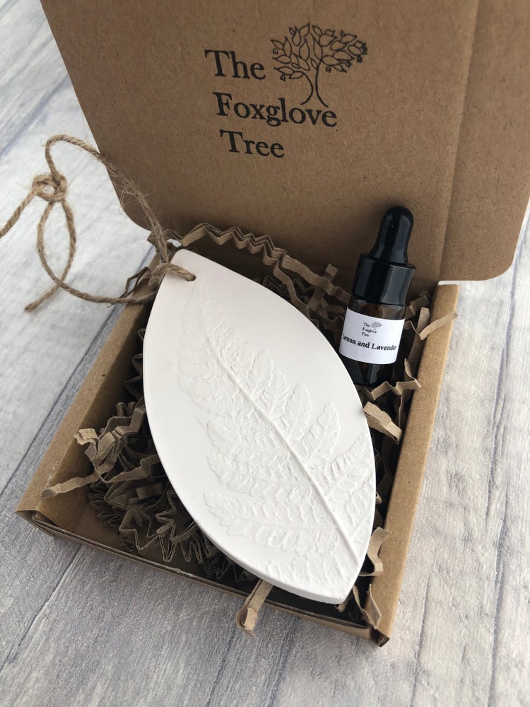 Spring Fern Botanical Cast Fragrance Diffuser Large