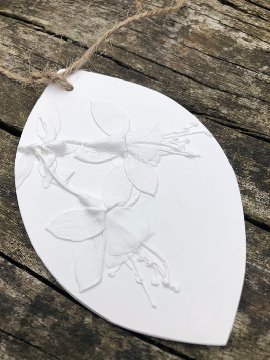 Fuchsia Botanical Cast Fragrance Diffuser Large