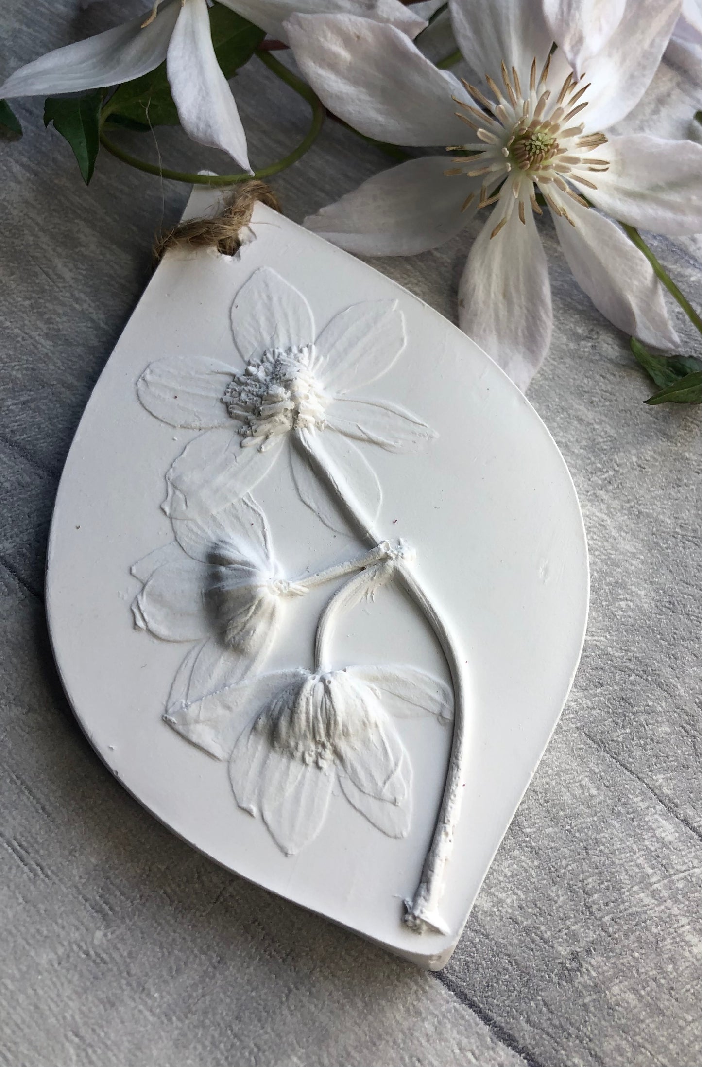 Clematis Botanical Cast Fragrance Diffuser Large