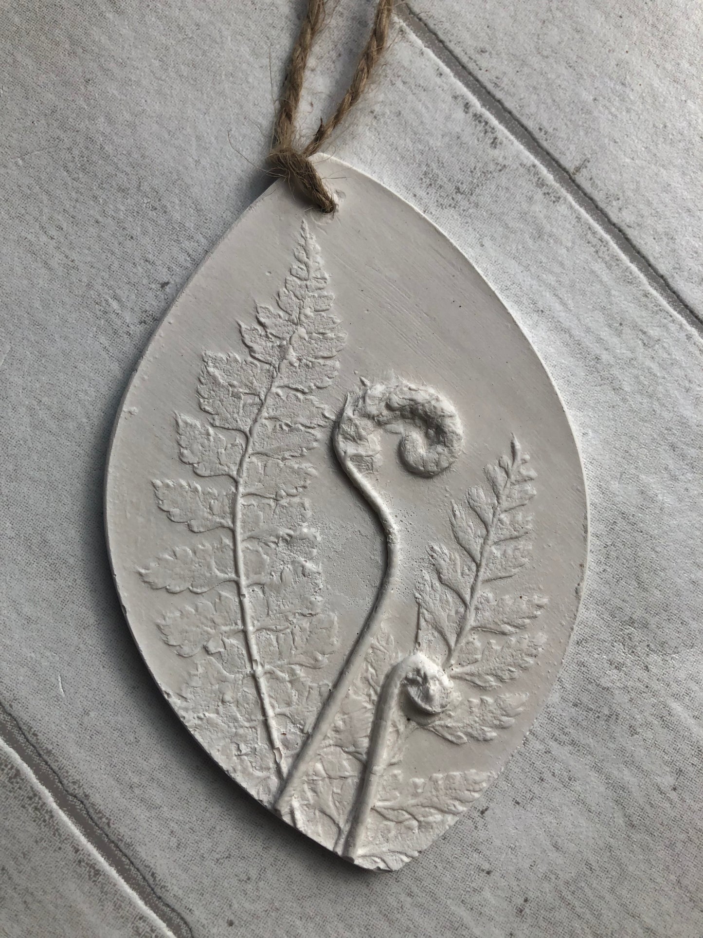 Fern Fronds Botanical Cast Fragrance Diffuser Large