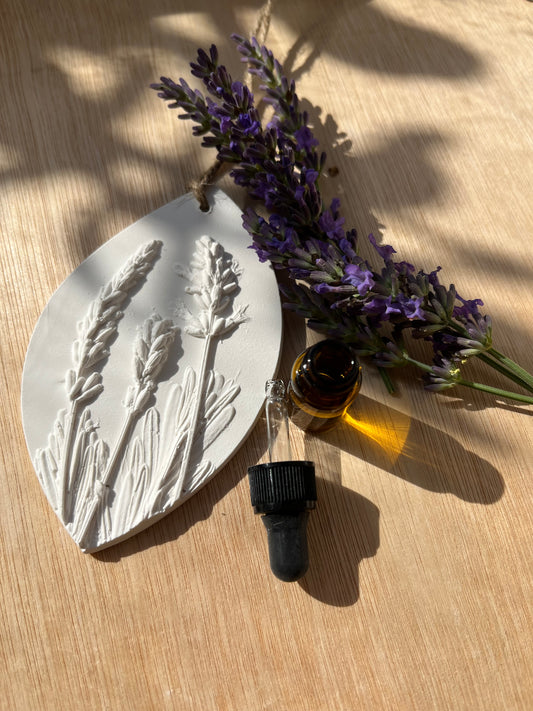 English Lavender Botanical Cast Fragrance Diffuser Large