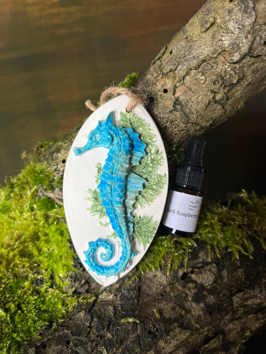Seahorse Botanical Cast Fragrance Diffuser