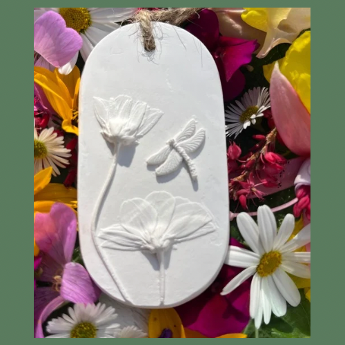 Dragonfly Buttercup Botanical Cast Fragrance Diffuser Small