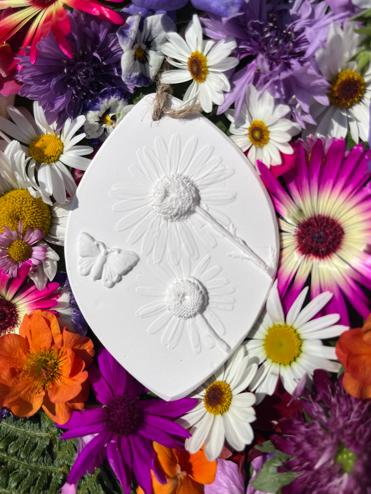 Daisy Diffuser Butterfly & Daisy Botanical Cast Fragrance Diffuser Large – thefoxglovetree
