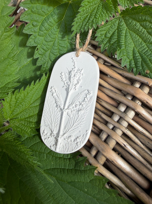 Nettle Botanical Cast Fragrance Diffuser Small
