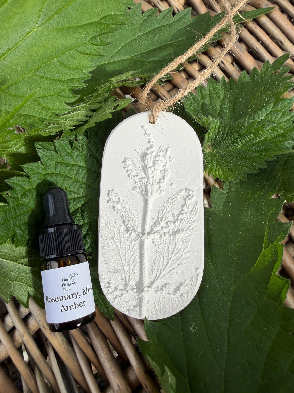 Nettle Botanical Cast Fragrance Diffuser Small