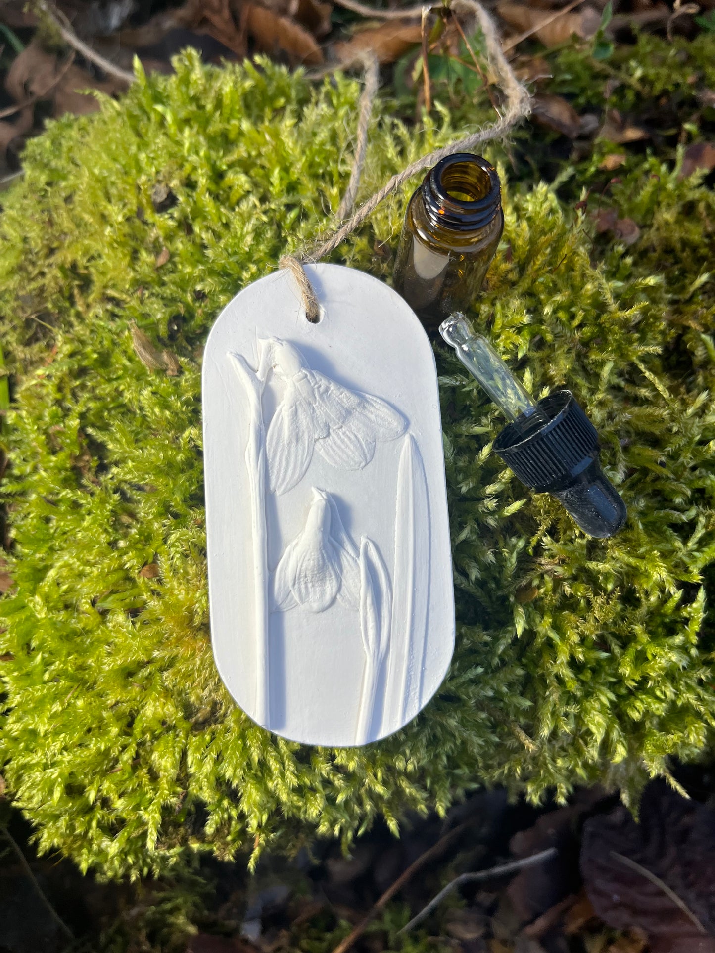 Snowdrops Botanical Cast Fragrance Diffuser Small
