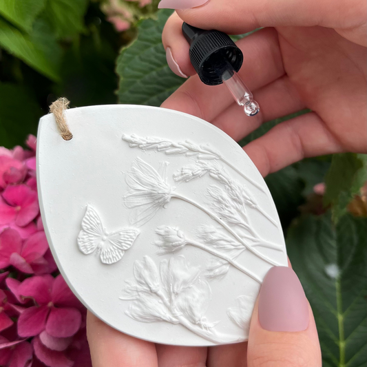 Cottage Garden Butterfly Botanical Cast Fragrance Diffuser Large