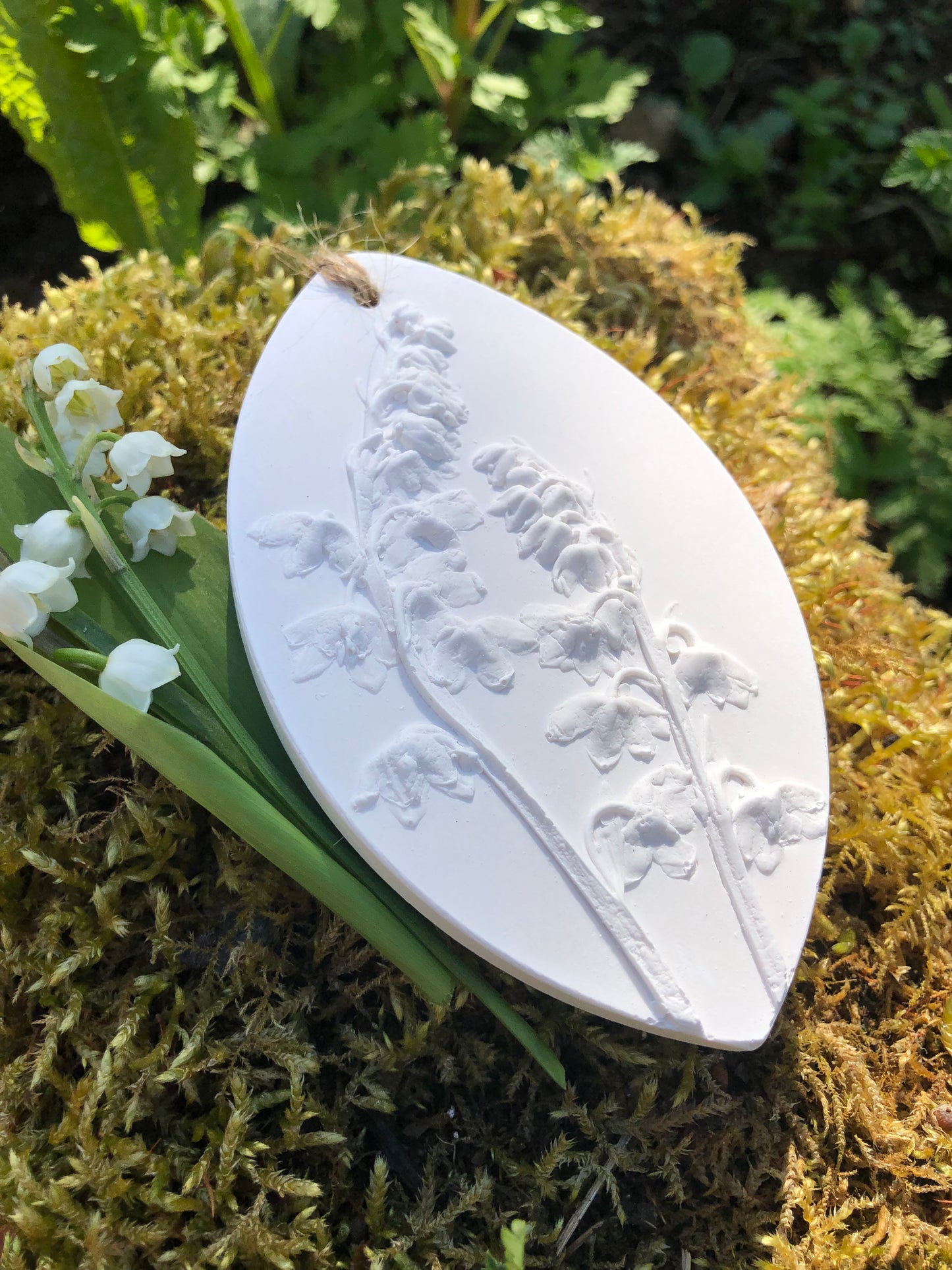Lily of the Valley Botanical Cast Fragrance Diffuser Large