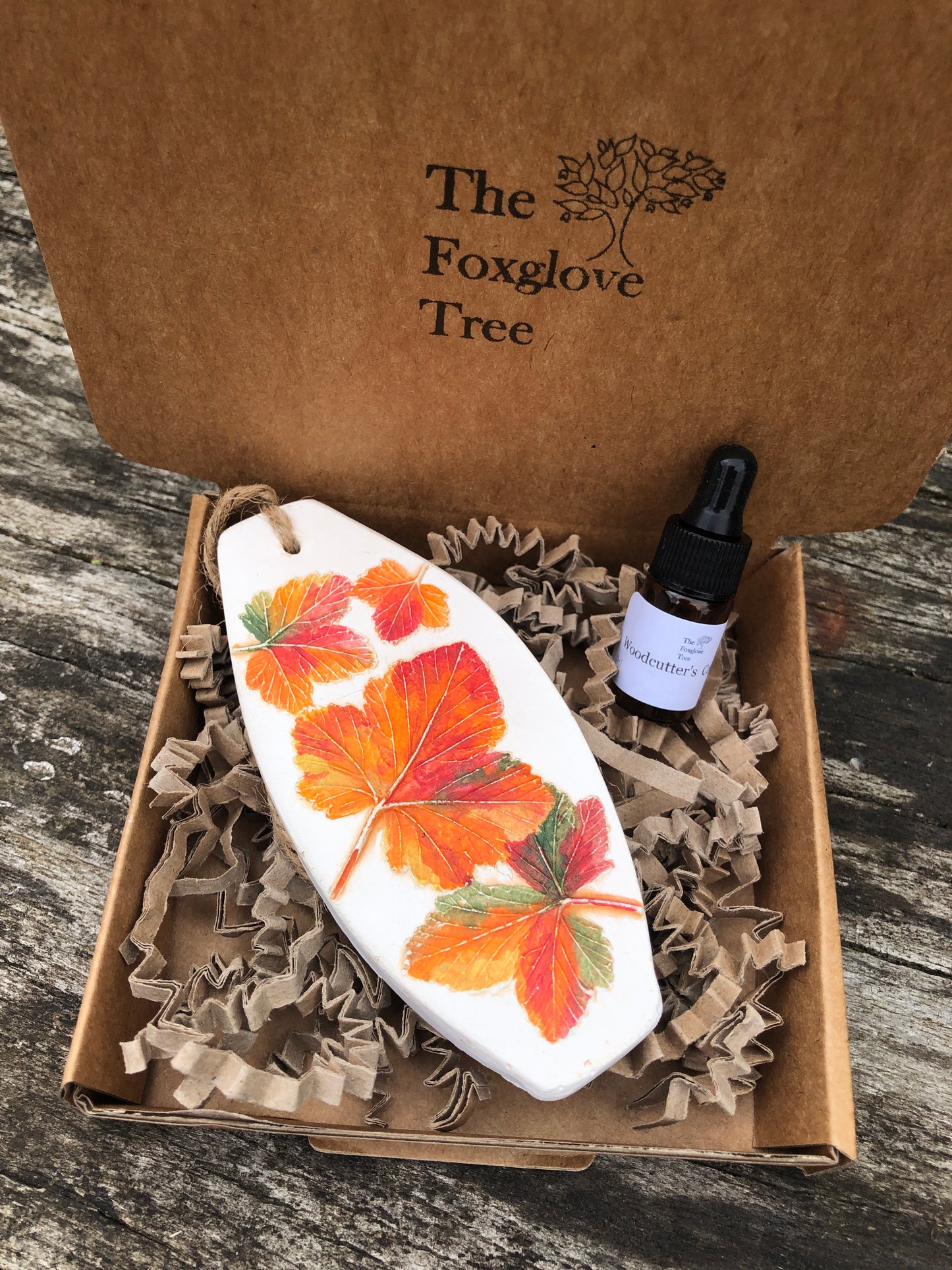 Autumn Leaves Botanical Cast Fragrance Diffuser Painted