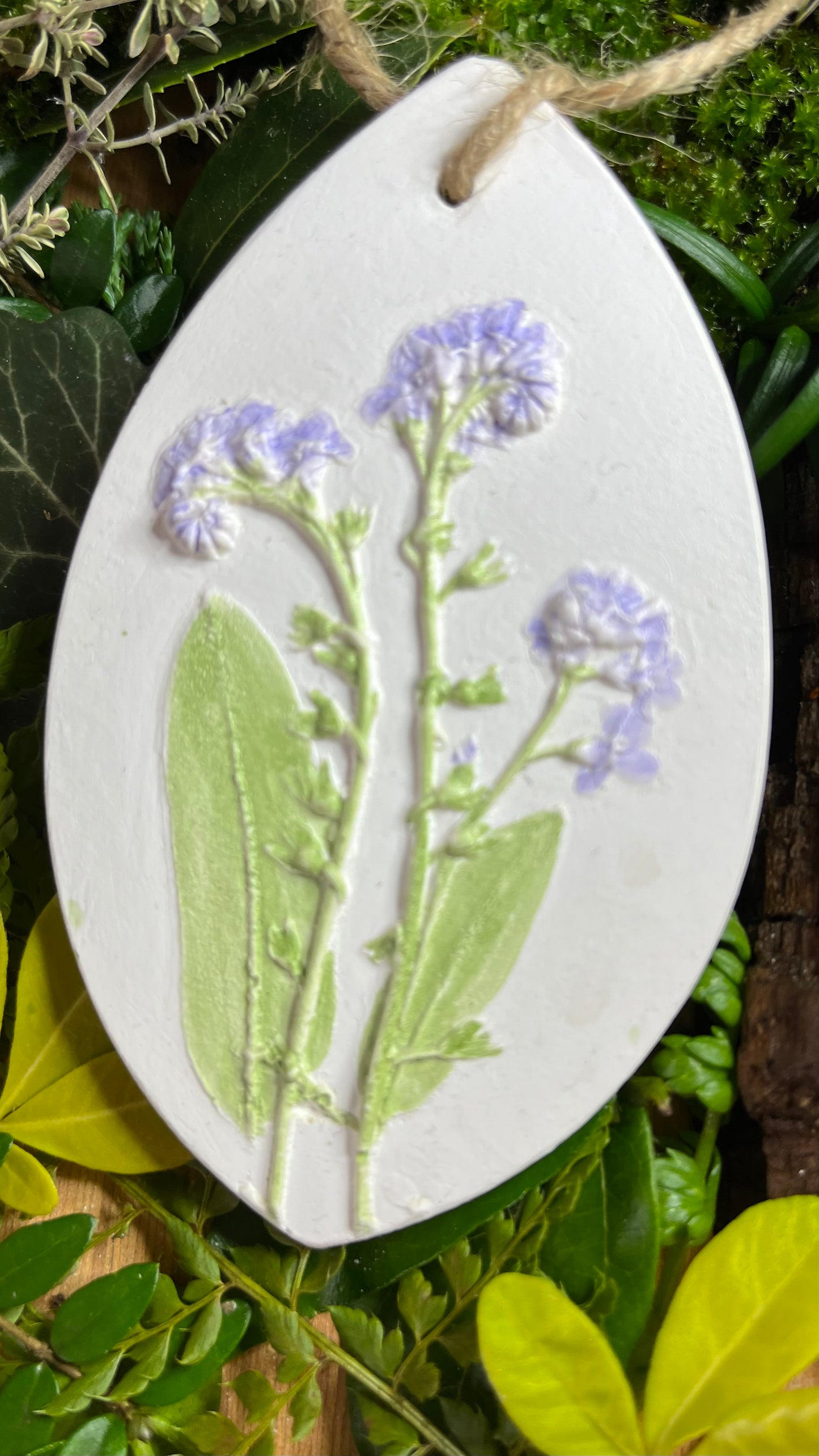 Forget me Not Botanical Cast Fragrance Diffuser Painted