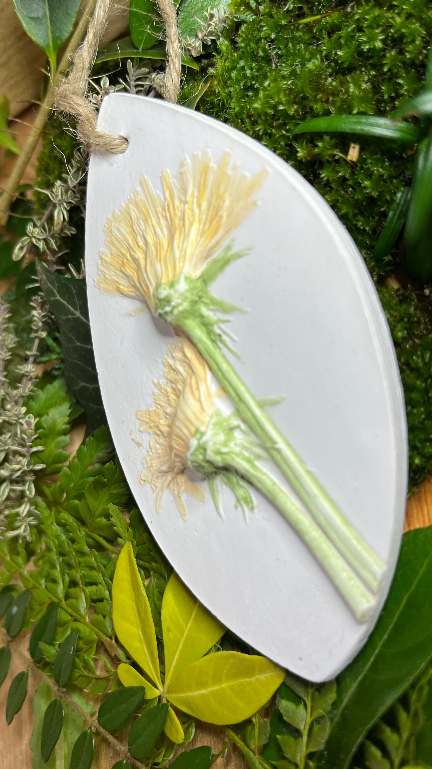 Dandelion Botanical Cast Fragrance Diffuser Painted