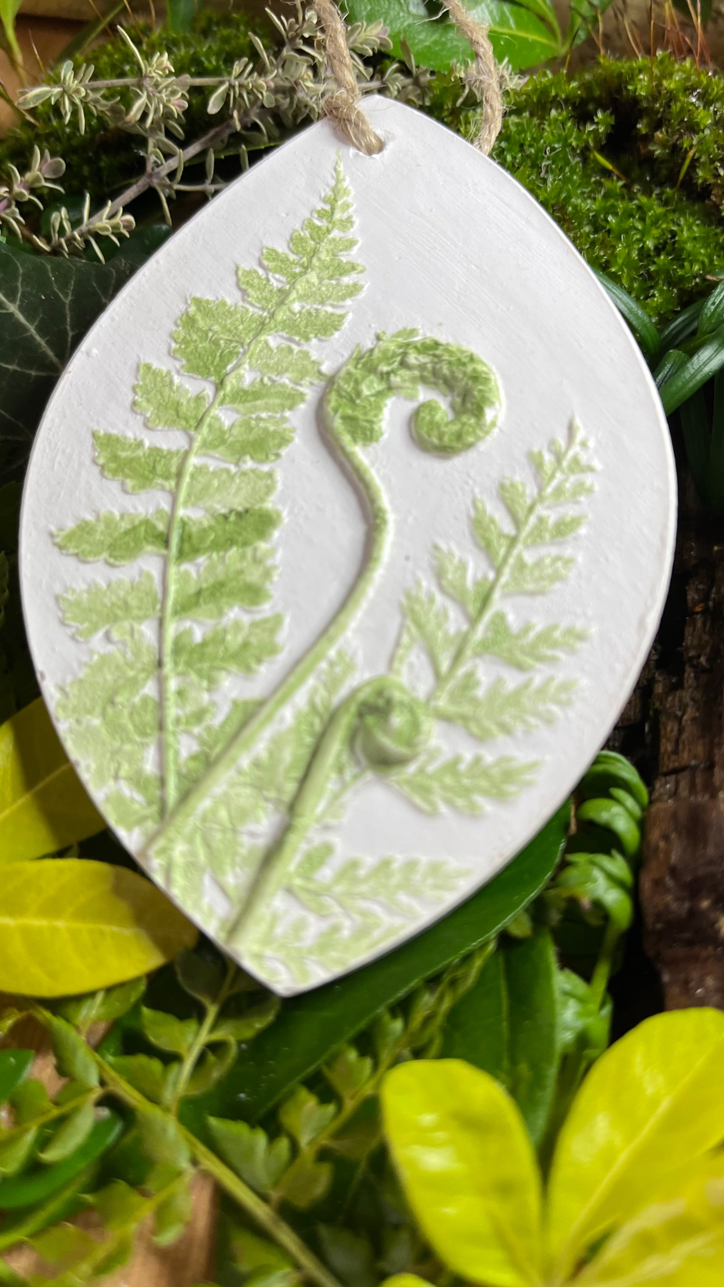 Fern Fronds Botanical Cast Fragrance Diffuser Painted